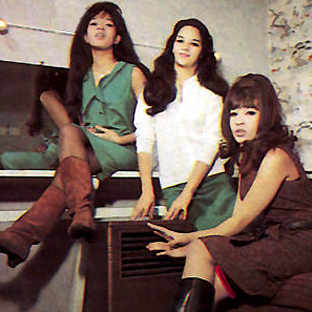 Ronnie & the Ronettes